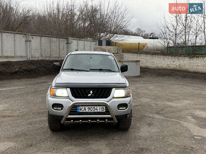 Позашляховик / Кросовер Mitsubishi Pajero Sport 2002 в Золотоноші фото 2 Позашляховик / Кросовер Mitsubishi Pajero Sport 2002 в Золотоноші