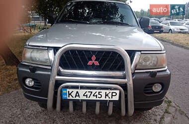 Внедорожник / Кроссовер Mitsubishi Pajero Sport 2003 в Обухове