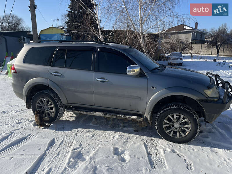 Mitsubishi Pajero Sport 2014 Mitsubishi Pajero Sport 2014