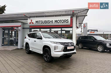 Внедорожник / Кроссовер Mitsubishi Pajero Sport 2024 в Мукачево
