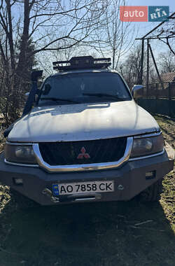 Внедорожник / Кроссовер Mitsubishi Pajero Sport 2002 в Ужгороде