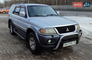 Позашляховик / Кросовер Mitsubishi Pajero Sport 2004 в Києві