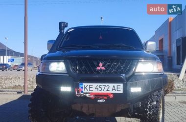 Внедорожник / Кроссовер Mitsubishi Pajero Sport 2000 в Хусте