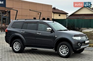 Внедорожник / Кроссовер Mitsubishi Pajero Sport 2012 в Днепре