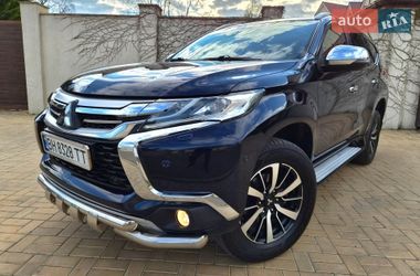 Внедорожник / Кроссовер Mitsubishi Pajero Sport 2017 в Одессе