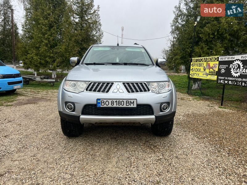 Mitsubishi Pajero Sport 2011 Mitsubishi Pajero Sport 2011