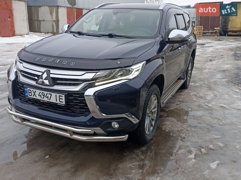 Mitsubishi Pajero Sport 2019