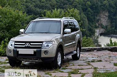 Внедорожник / Кроссовер Mitsubishi Pajero Wagon 2008 в Житомире