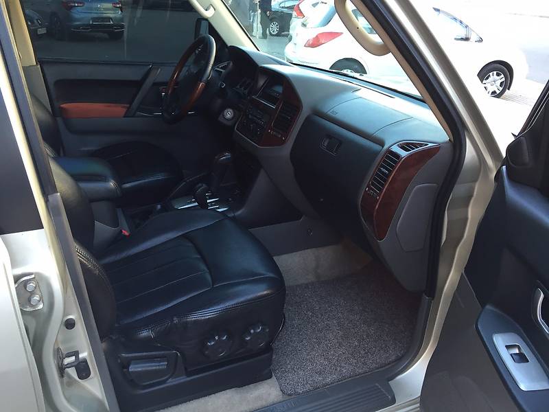 Внедорожник / Кроссовер Mitsubishi Pajero Wagon 2007 в Киеве