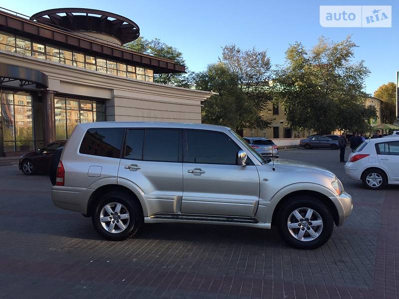 Внедорожник / Кроссовер Mitsubishi Pajero Wagon 2006 в Киеве
