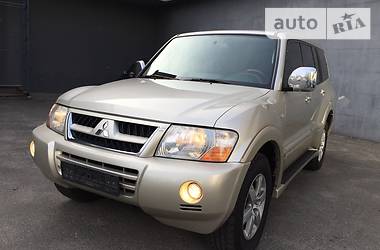 Внедорожник / Кроссовер Mitsubishi Pajero Wagon 2006 в Киеве