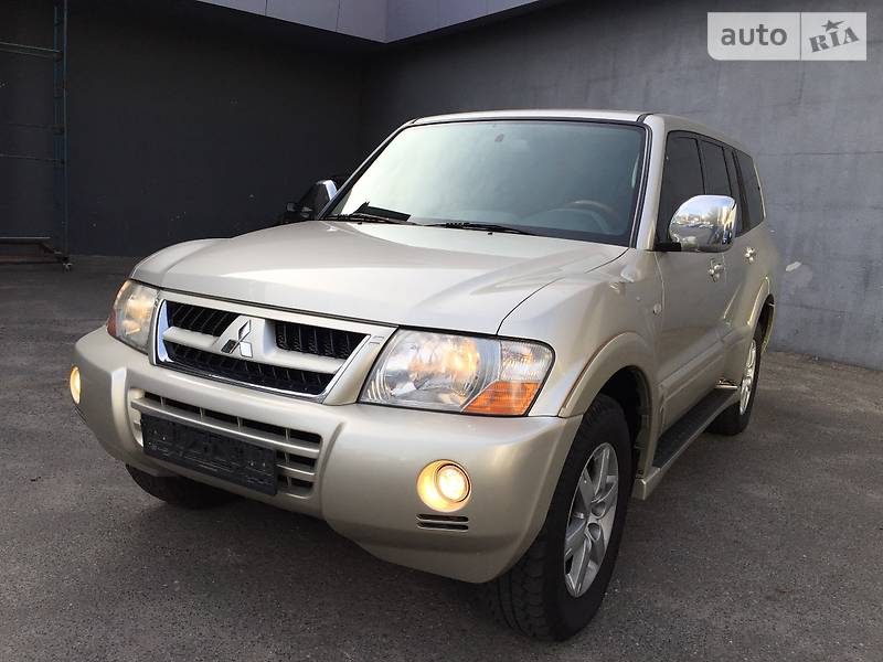 Внедорожник / Кроссовер Mitsubishi Pajero Wagon 2006 в Киеве