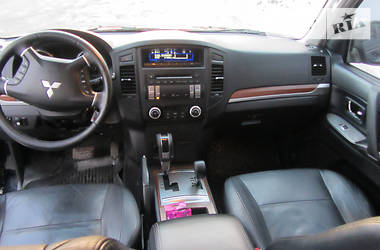 Внедорожник / Кроссовер Mitsubishi Pajero Wagon 2008 в Сумах
