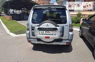 Позашляховик / Кросовер Mitsubishi Pajero Wagon 2008 в Києві