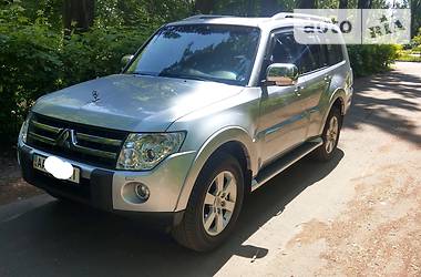 Внедорожник / Кроссовер Mitsubishi Pajero Wagon 2008 в Киеве