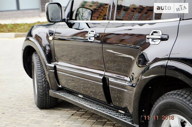 Позашляховик / Кросовер Mitsubishi Pajero Wagon 2006 в Кременчуці