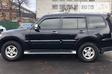 Позашляховик / Кросовер Mitsubishi Pajero Wagon 2008 в 