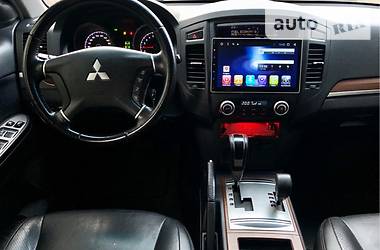 Позашляховик / Кросовер Mitsubishi Pajero Wagon 2008 в 