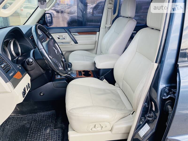 Внедорожник / Кроссовер Mitsubishi Pajero Wagon 2007 в Харькове