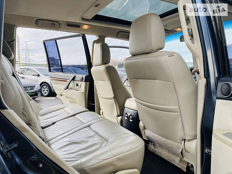 Внедорожник / Кроссовер Mitsubishi Pajero Wagon 2007 в Харькове