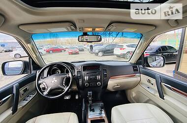 Позашляховик / Кросовер Mitsubishi Pajero Wagon 2007 в 