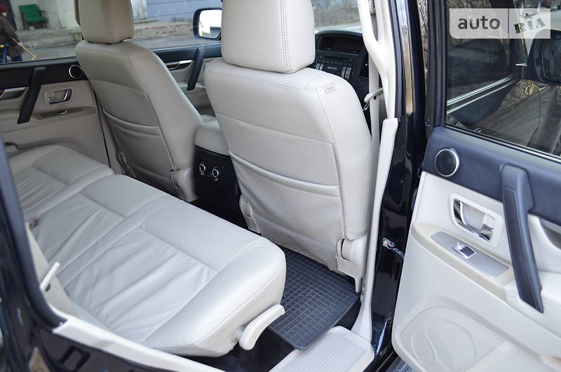 Позашляховик / Кросовер Mitsubishi Pajero Wagon 2007 в Харкові