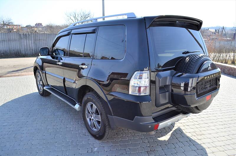 Позашляховик / Кросовер Mitsubishi Pajero Wagon 2007 в Харкові
