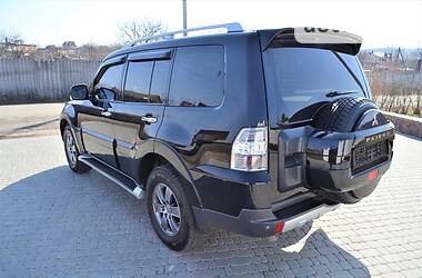 Позашляховик / Кросовер Mitsubishi Pajero Wagon 2007 в 