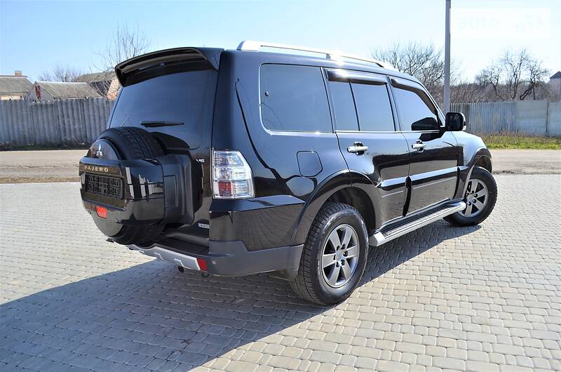Позашляховик / Кросовер Mitsubishi Pajero Wagon 2007 в Харкові