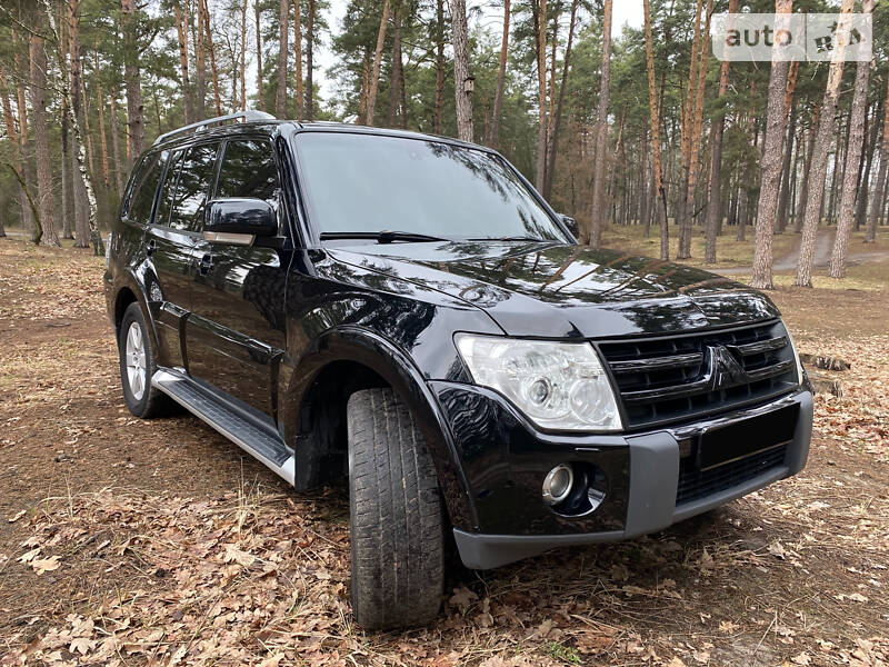 Внедорожник / Кроссовер Mitsubishi Pajero Wagon 2008 в Чернигове