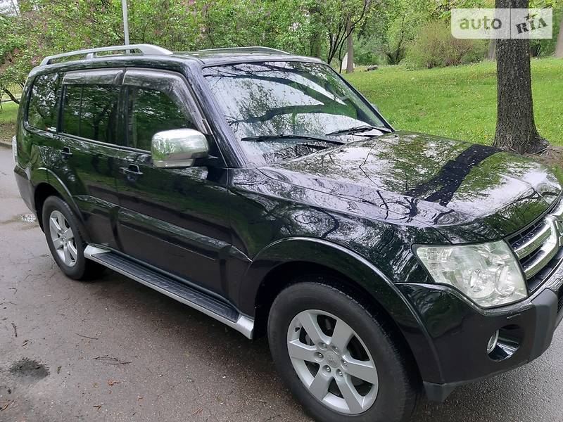 Позашляховик / Кросовер Mitsubishi Pajero Wagon 2008 в Житомирі