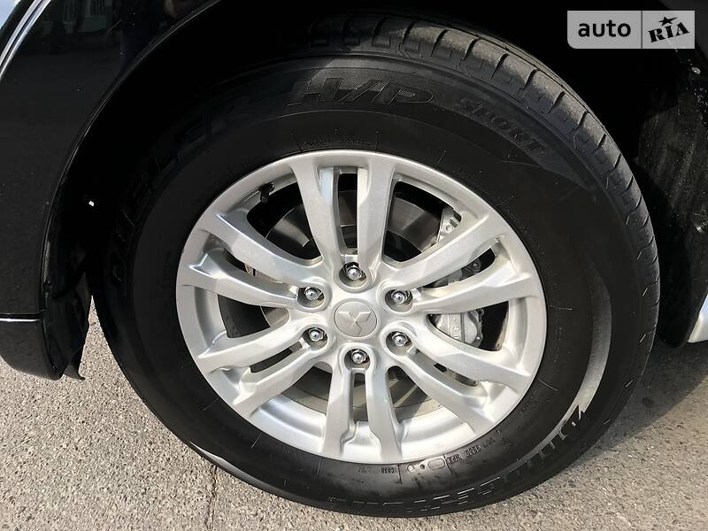 Універсал Mitsubishi Pajero Wagon 2015 в Вінниці фото 23 Універсал Mitsubishi Pajero Wagon 2015 в Вінниці