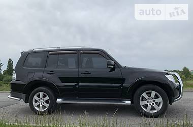 Позашляховик / Кросовер Mitsubishi Pajero Wagon 2007 в 