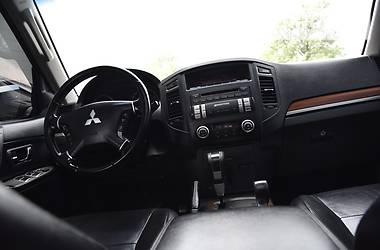 Позашляховик / Кросовер Mitsubishi Pajero Wagon 2007 в 