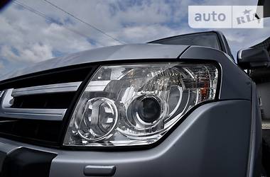Позашляховик / Кросовер Mitsubishi Pajero Wagon 2007 в 