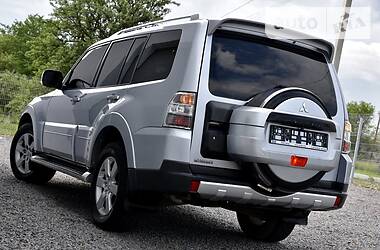 Позашляховик / Кросовер Mitsubishi Pajero Wagon 2007 в 