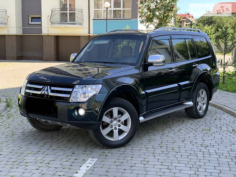 Позашляховик / Кросовер Mitsubishi Pajero Wagon 2008 в Івано-Франківську