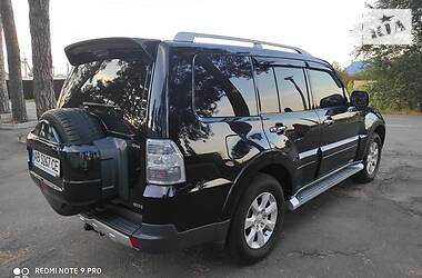 Внедорожник / Кроссовер Mitsubishi Pajero Wagon 2009 в Виннице