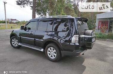 Внедорожник / Кроссовер Mitsubishi Pajero Wagon 2009 в Виннице