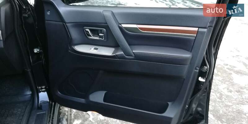 Позашляховик / Кросовер Mitsubishi Pajero Wagon 2011 в Харкові