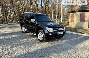 Внедорожник / Кроссовер Mitsubishi Pajero Wagon 2007 в Черновцах