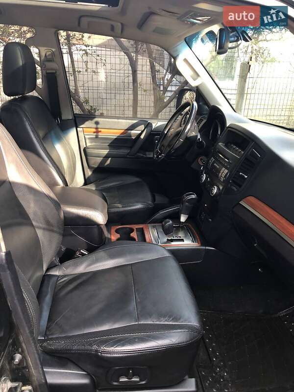 Позашляховик / Кросовер Mitsubishi Pajero Wagon 2008 в Кодимі фото 5 Позашляховик / Кросовер Mitsubishi Pajero Wagon 2008 в Кодимі