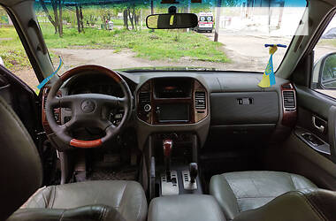 Внедорожник / Кроссовер Mitsubishi Pajero Wagon 2006 в Днепре