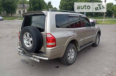 Внедорожник / Кроссовер Mitsubishi Pajero Wagon 2003 в Глобине