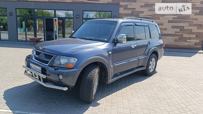 Mitsubishi Pajero Wagon