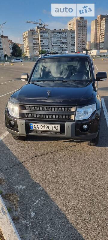 Позашляховик / Кросовер Mitsubishi Pajero Wagon 2007 в Києві