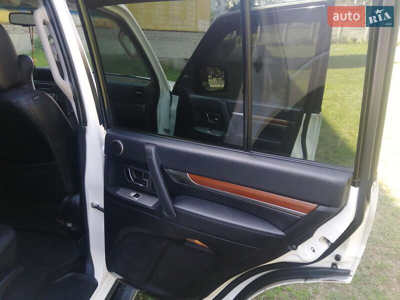 Внедорожник / Кроссовер Mitsubishi Pajero Wagon 2011 в Великой Александровке фото 4 Внедорожник / Кроссовер Mitsubishi Pajero Wagon 2011 в Великой Александровке