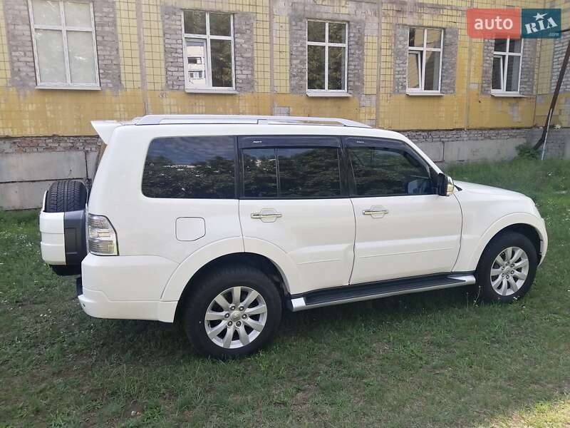 Внедорожник / Кроссовер Mitsubishi Pajero Wagon 2011 в Великой Александровке фото 27 Внедорожник / Кроссовер Mitsubishi Pajero Wagon 2011 в Великой Александровке