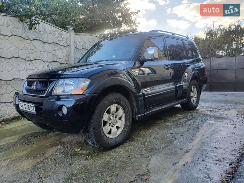Внедорожник / Кроссовер Mitsubishi Pajero Wagon 2006 в Харькове