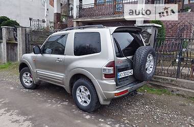 Внедорожник / Кроссовер Mitsubishi Pajero Wagon 2000 в 